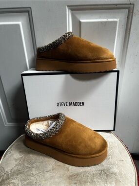 Steve Madden Chestnut Selden faux Suede Platform Mules Sz 8.5